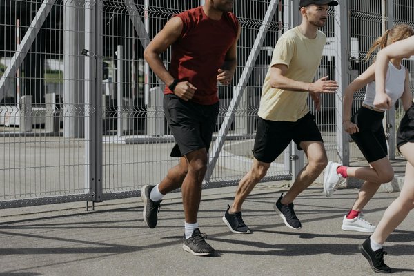 Les vêtements de sport adaptés aux personnes âgées